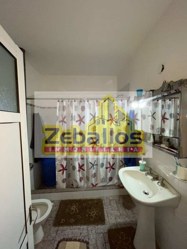 🏡 Amplia Casa en Venta | Terreno de 1.115 m² | 3 Dormitorios | Gran Parque con Frutales