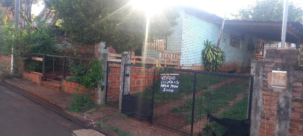 ***SE VENDE PROPIEDAD ZONA CENTRO*** 