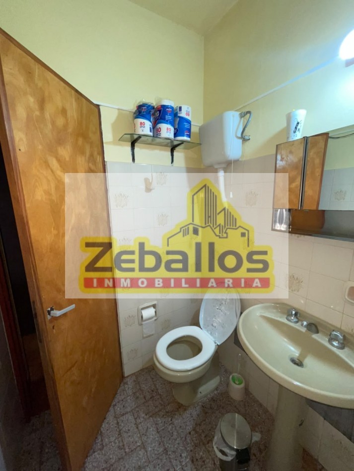 🏡 Amplia Casa en Venta | Terreno de 1.115 m² | 3 Dormitorios | Gran Parque con Frutales